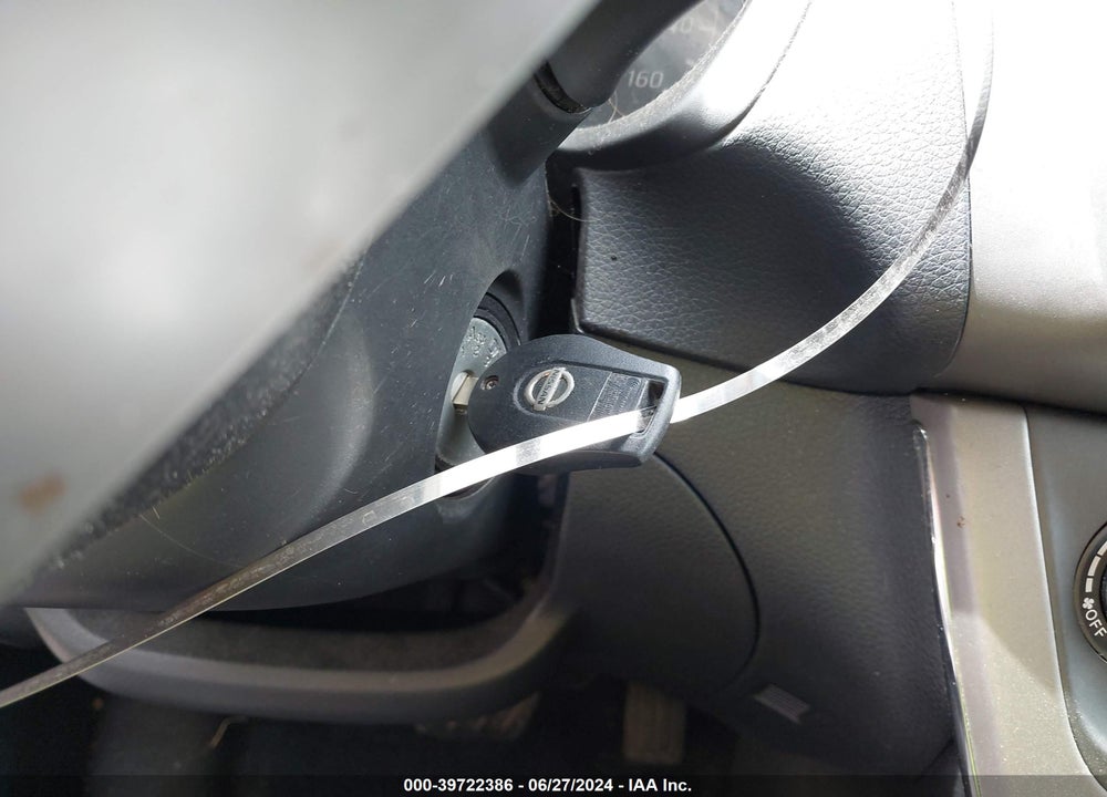 2014 NISSAN SENTRA S VIN: 3N1AB7APXEL627062
