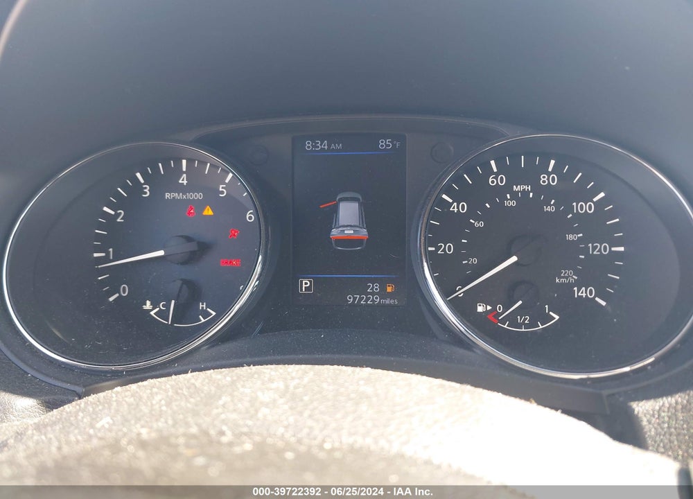 2018 NISSAN ROGUE SL VIN: 5N1AT2MT1JC848752