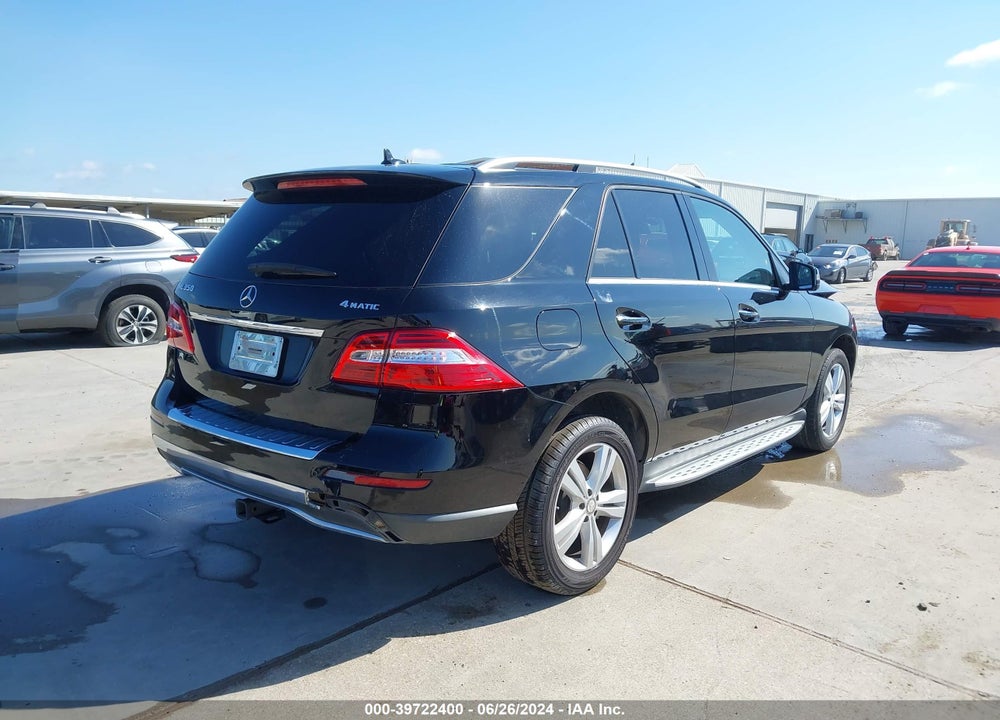 2015 MERCEDES-BENZ ML 350 4MATIC VIN: 4JGDA5HB6FA443897