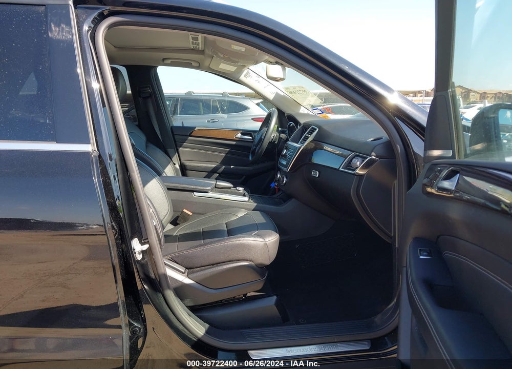 2015 MERCEDES-BENZ ML 350 4MATIC VIN: 4JGDA5HB6FA443897
