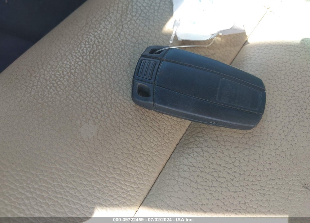 2012 BMW 128I VIN: WBAUN1C59CVH84072