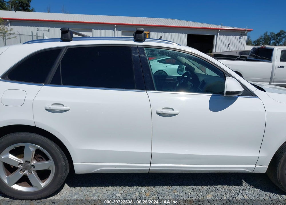2009 AUDI Q5 3.2 PREMIUM VIN: WA1KK78R59A022060