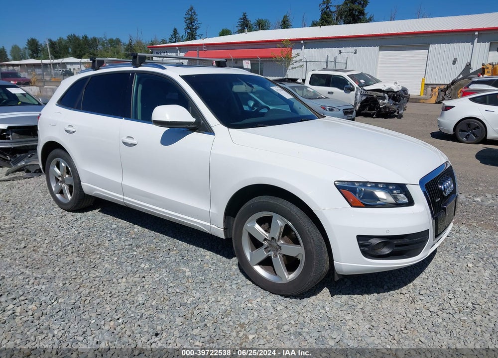 2009 AUDI Q5 3.2 PREMIUM VIN: WA1KK78R59A022060