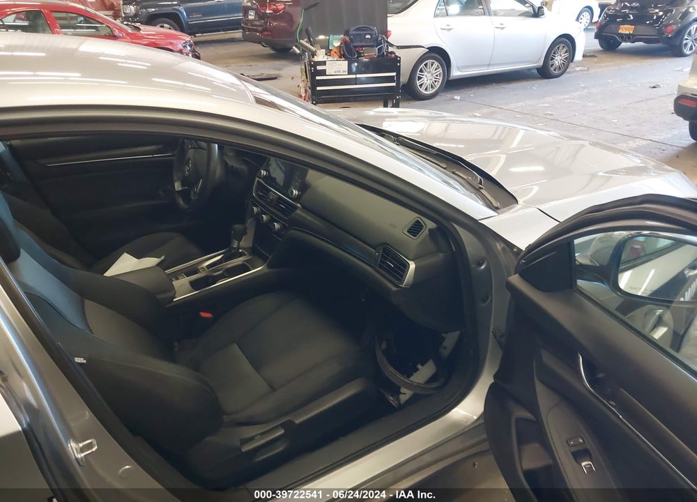 2018 HONDA ACCORD LX VIN: 1HGCV1F16JA231549
