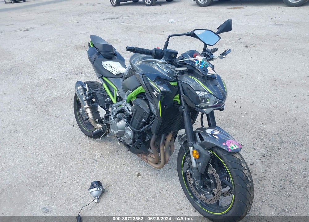 2017 KAWASAKI ZR900 VIN: JKAZR2A19HDA18918
