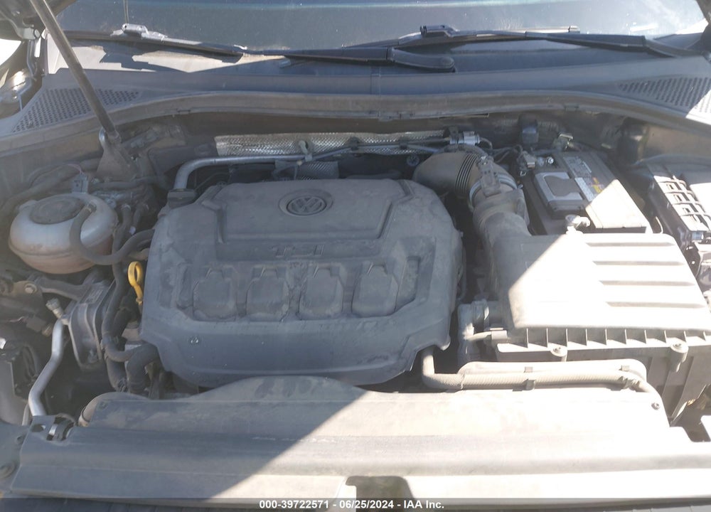 2018 VOLKSWAGEN TIGUAN 2.0T S VIN: 3VV0B7AX8JM029163