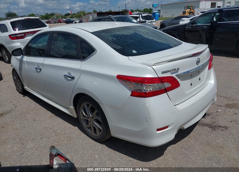 2015 NISSAN SENTRA SR VIN: 3N1AB7AP5FY354424