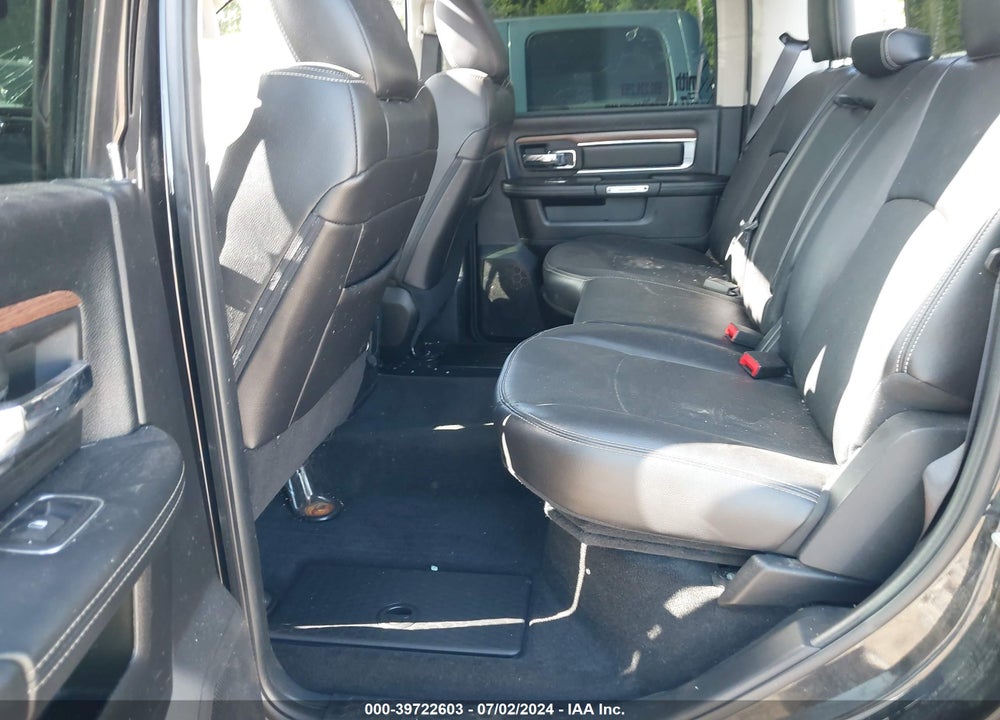 2017 RAM 3500 LAIE  4X4 8' BOX VIN: 3C63RRJL3HG566507