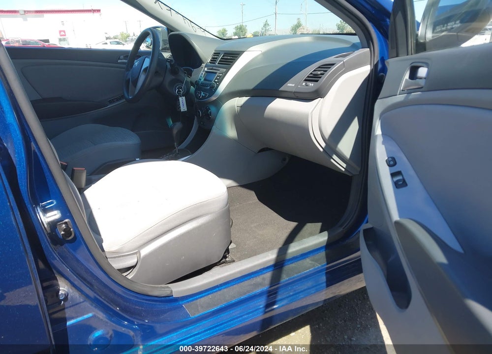 2017 HYUNDAI ACCENT SE VIN: KMHCT4AE1HU174066