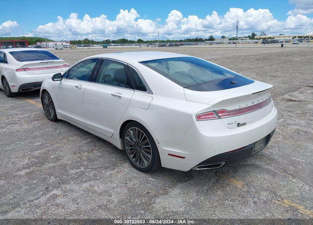 2015 LINCOLN MKZ HYBRID VIN: 3LN6L2LU5FR606152