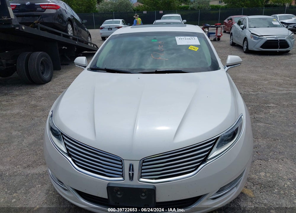 2015 LINCOLN MKZ HYBRID VIN: 3LN6L2LU5FR606152