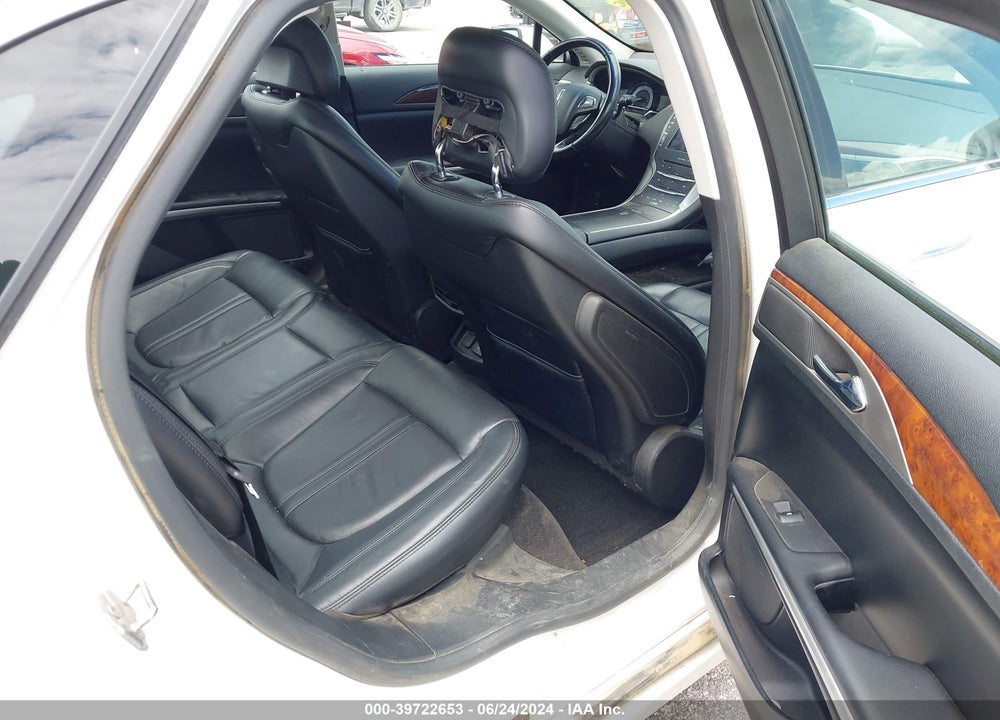 2015 LINCOLN MKZ HYBRID VIN: 3LN6L2LU5FR606152