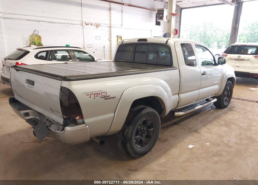 2006 TOYOTA TACOMA BASE V6 VIN: 5TEUU42N86Z218282