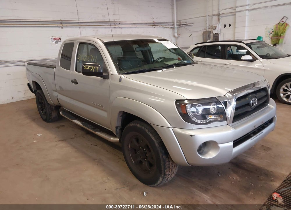 2006 TOYOTA TACOMA BASE V6 VIN: 5TEUU42N86Z218282