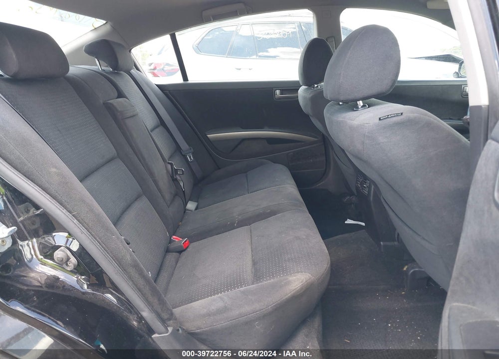 2004 NISSAN MAXIMA 3.5 SE VIN: 1N4BA41E54C855214