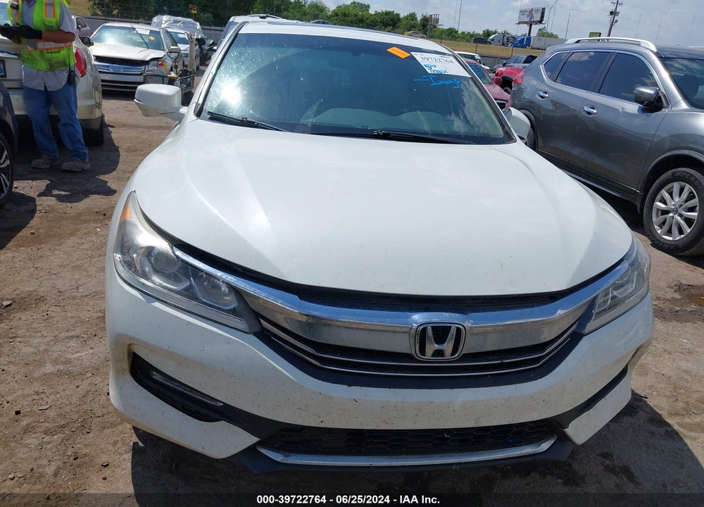 2017 HONDA ACCORD EX-L VIN: 1HGCR2F8XHA096089