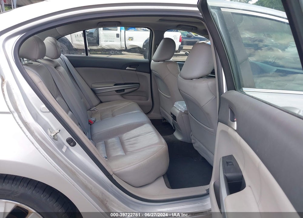 2010 HONDA ACCORD 2.4 EX-L VIN: 1HGCP2F82AA024993