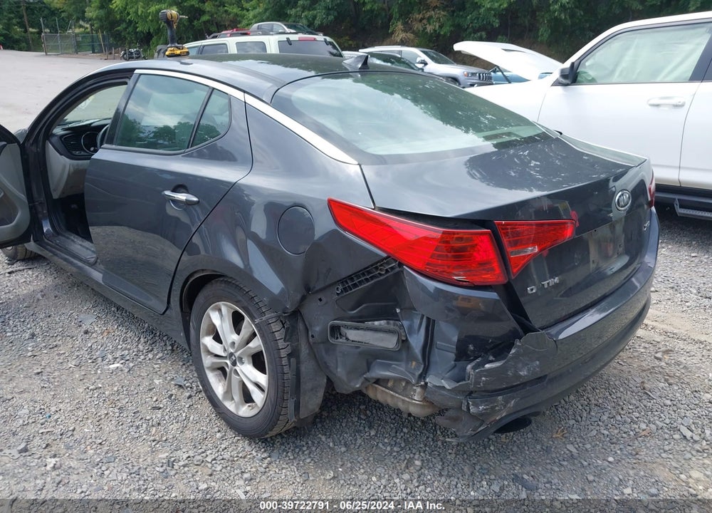 2011 KIA OPTIMA EX VIN: KNAGN4A71B5117253