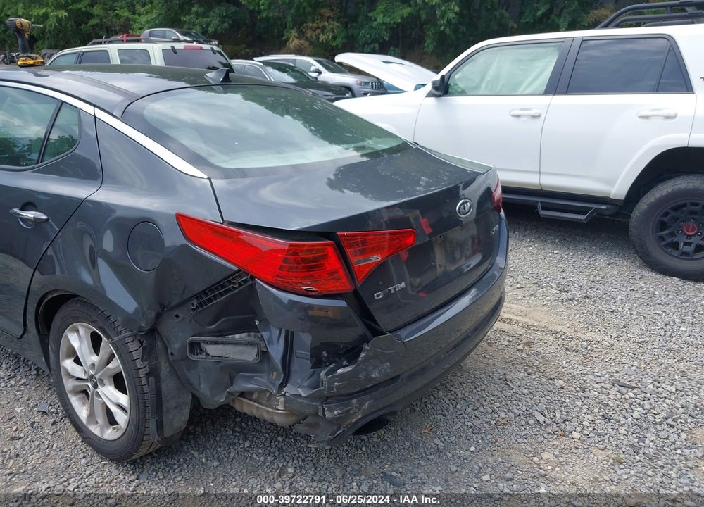 2011 KIA OPTIMA EX VIN: KNAGN4A71B5117253