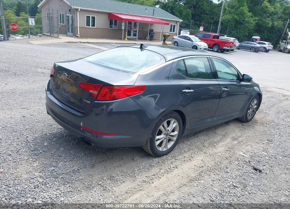 2011 KIA OPTIMA EX VIN: KNAGN4A71B5117253