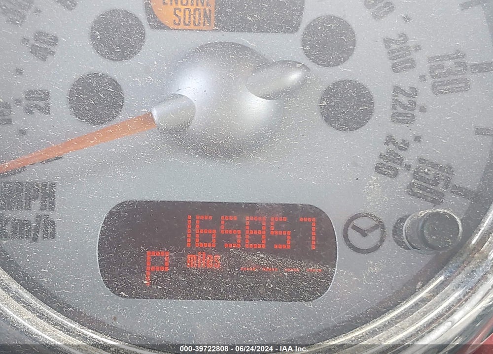 2005 MINI COOPER S VIN: WMWRH33435TK55020