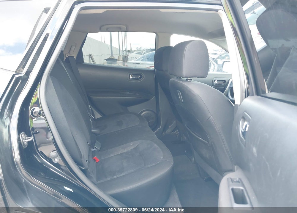 2015 NISSAN ROGUE SELECT S VIN: JN8AS5MT1FW155635