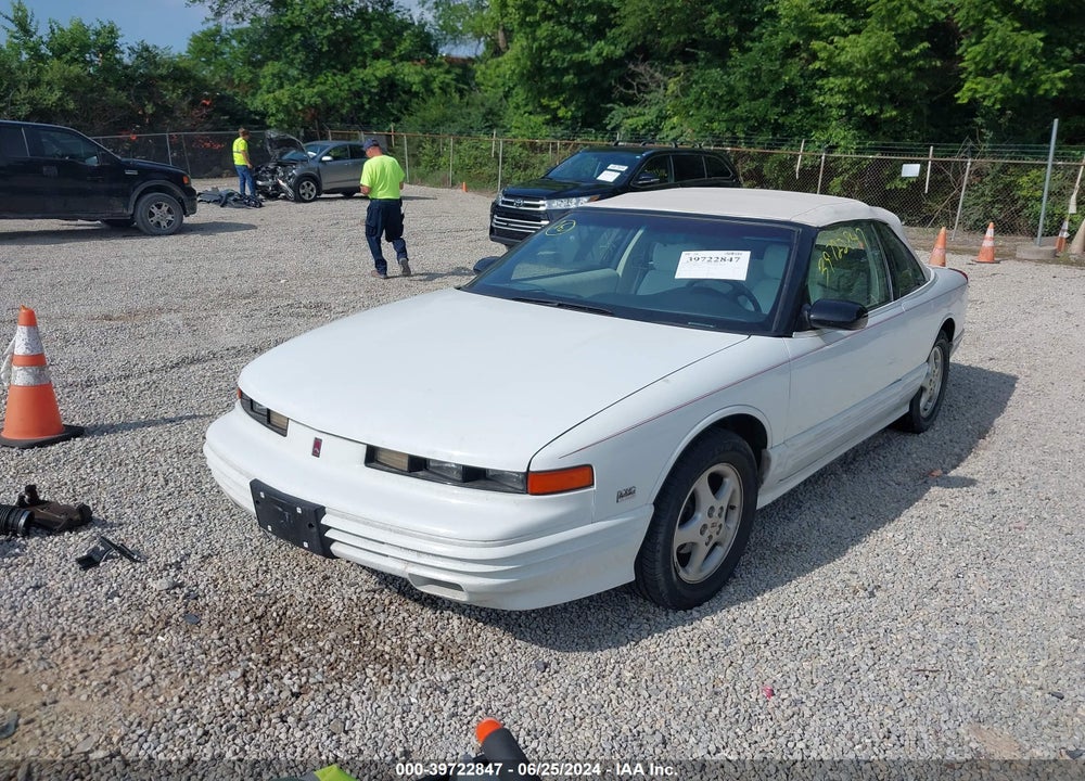 1995 OLDSMOBILE CUTLASS SUPREME VIN: 1G3WT32X9SD343060