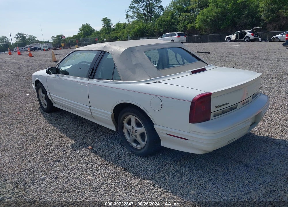 1995 OLDSMOBILE CUTLASS SUPREME VIN: 1G3WT32X9SD343060
