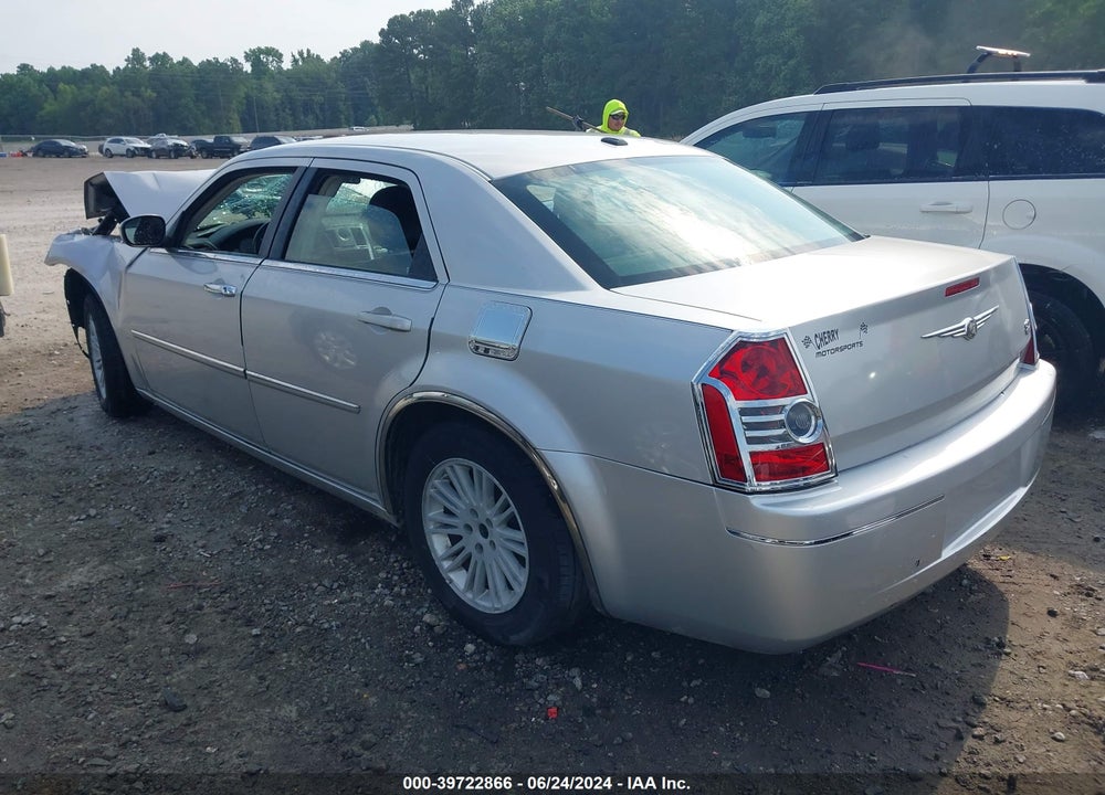 2010 CHRYSLER 300 TOURING/SIGNATURE SERIES/EXECUTIVE SERIES VIN: 2C3CA5CV1AH167032
