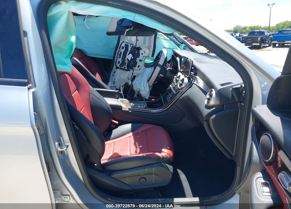 2022 MERCEDES-BENZ GLC 300 SUV VIN: W1N0G8DB8NG020610