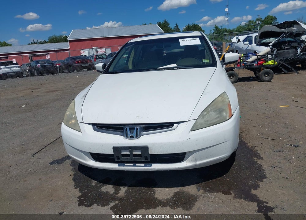 2003 HONDA ACCORD 2.4 EX VIN: JHMCM56683C006124