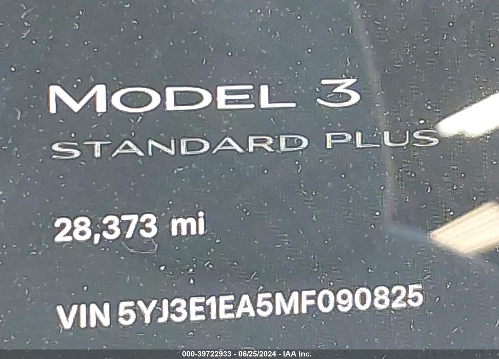 2021 TESLA MODEL 3 STANDARD RANGE PLUS REAR-WHEEL DRIVE VIN: 5YJ3E1EA5MF090825