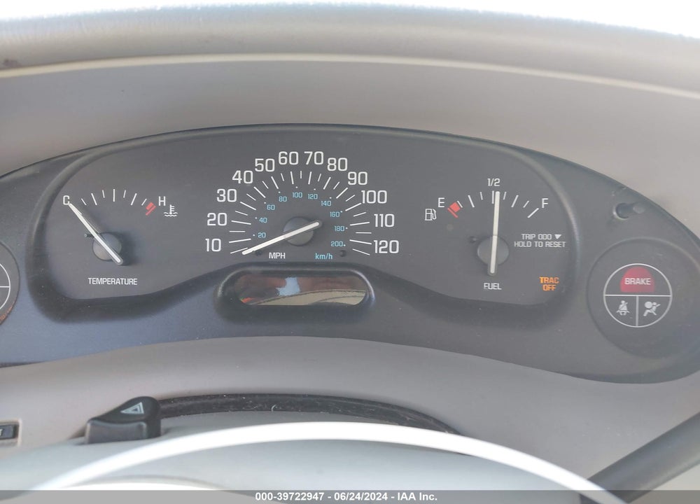 2002 BUICK CENTURY CUSTOM VIN: 2G4WS52J321220209
