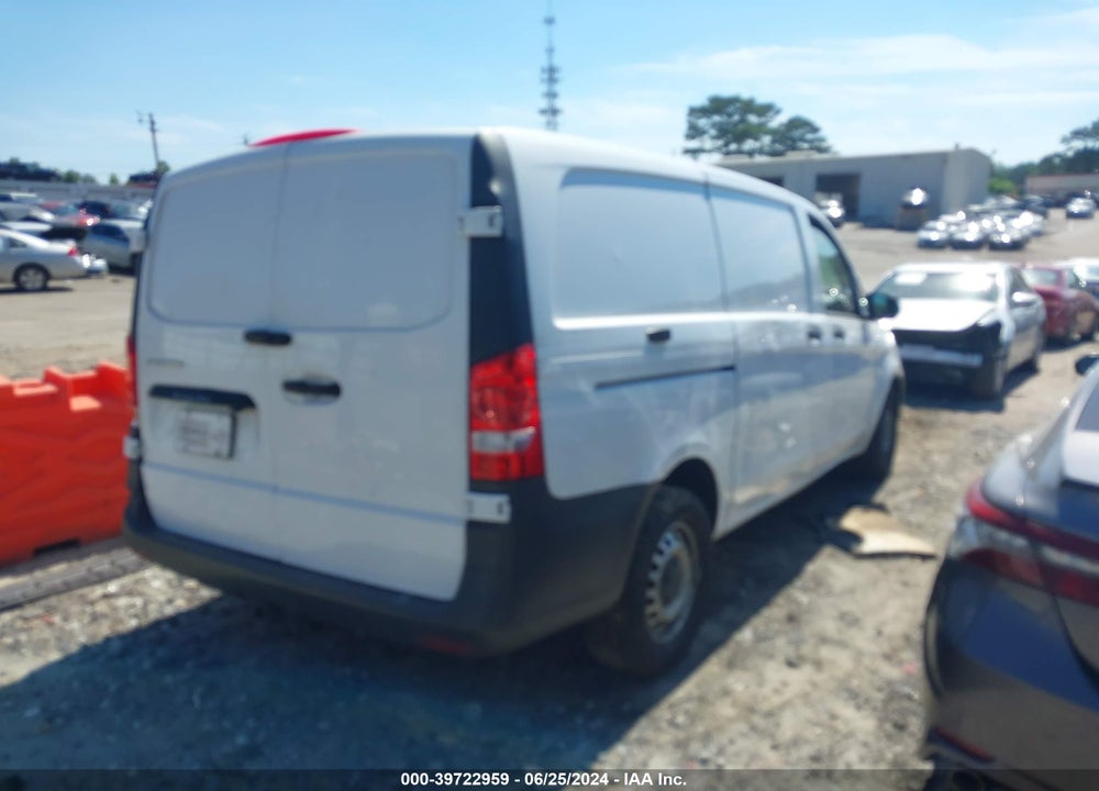 2022 MERCEDES-BENZ METRIS VIN: W1YV0BEYXN3988356