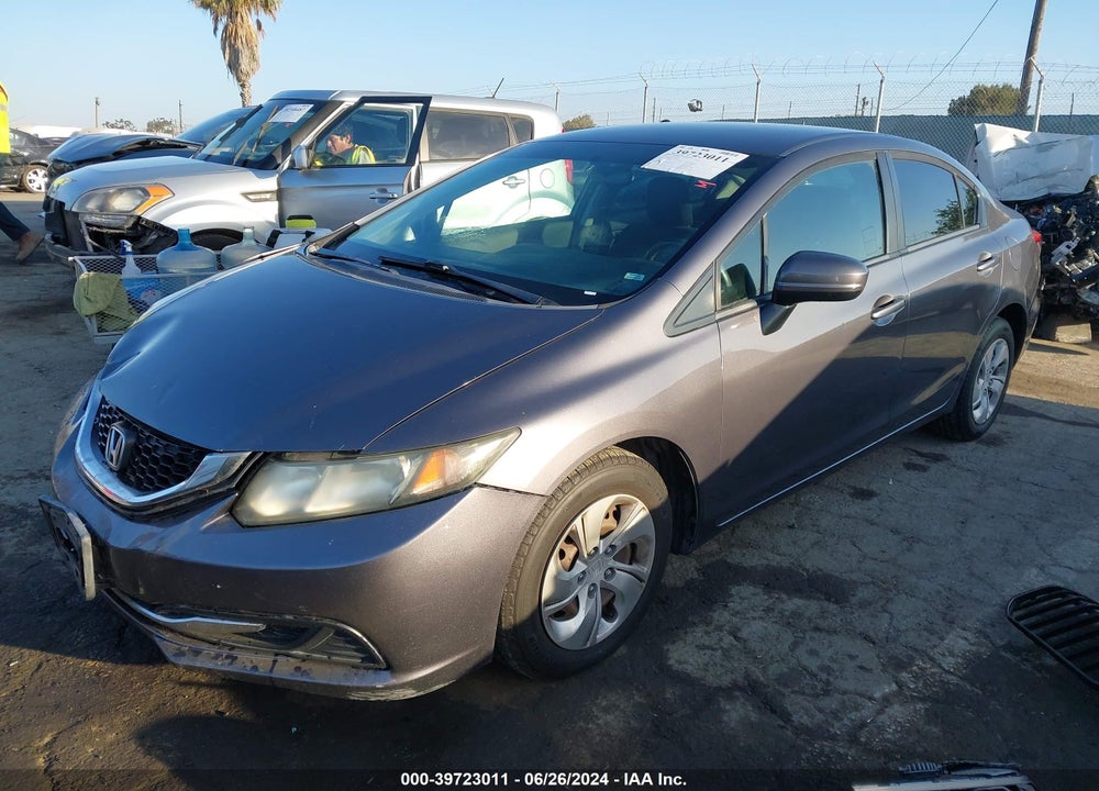 2015 HONDA CIVIC LX VIN: 19XFB2F52FE236085