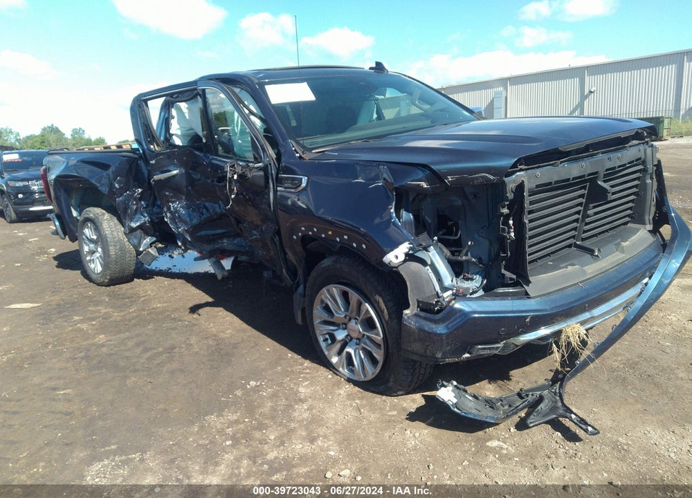 2022 GMC SIERRA 1500 4WD SHORT BOX DENALI VIN: 3GTUUGED4NG674682