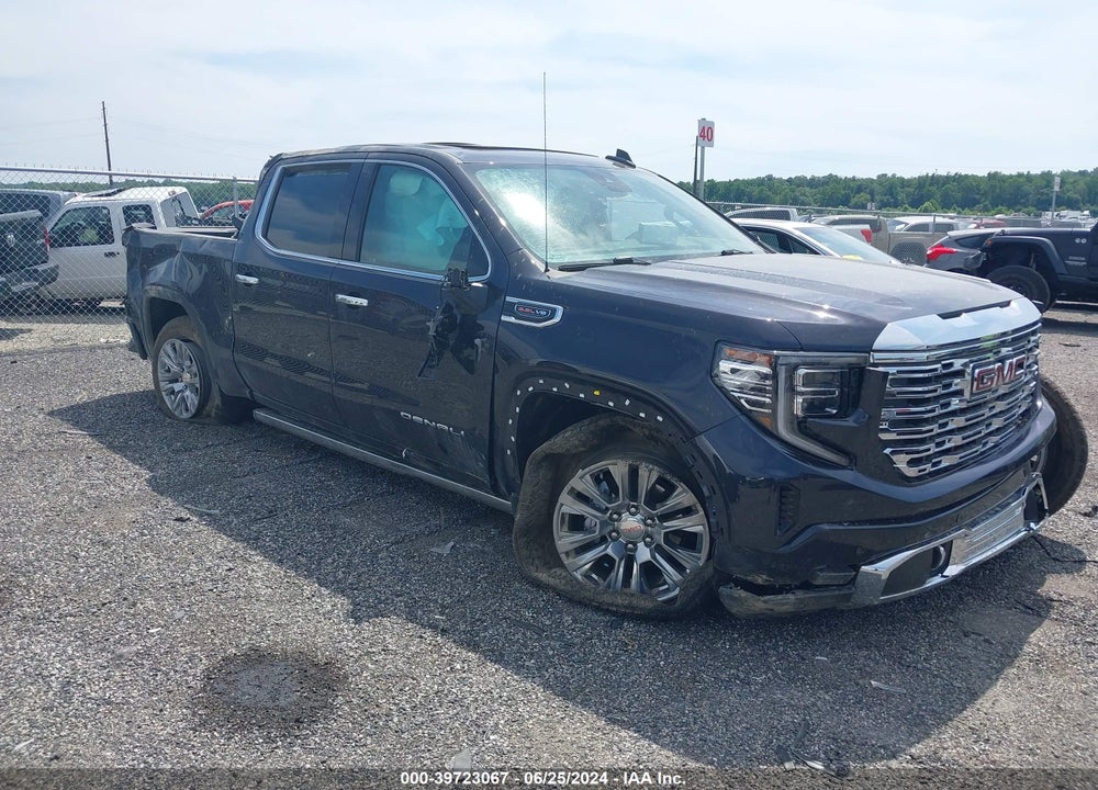 2022 GMC SIERRA 1500 4WD SHORT BOX DENALI VIN: 3GTUUGEL2NG681427