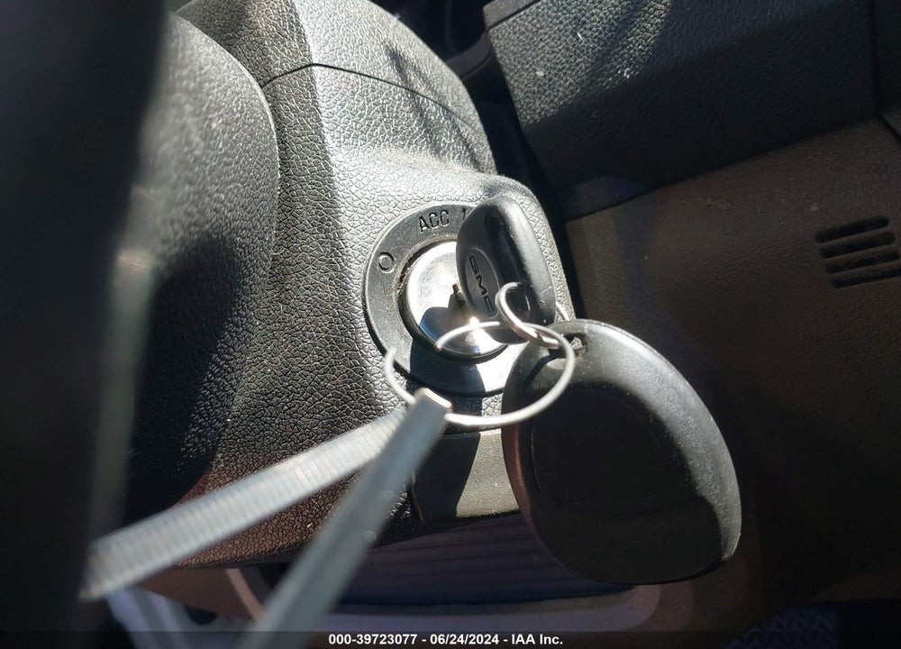 2013 GMC ACADIA VIN: 1GKKRRKD0DJ175095