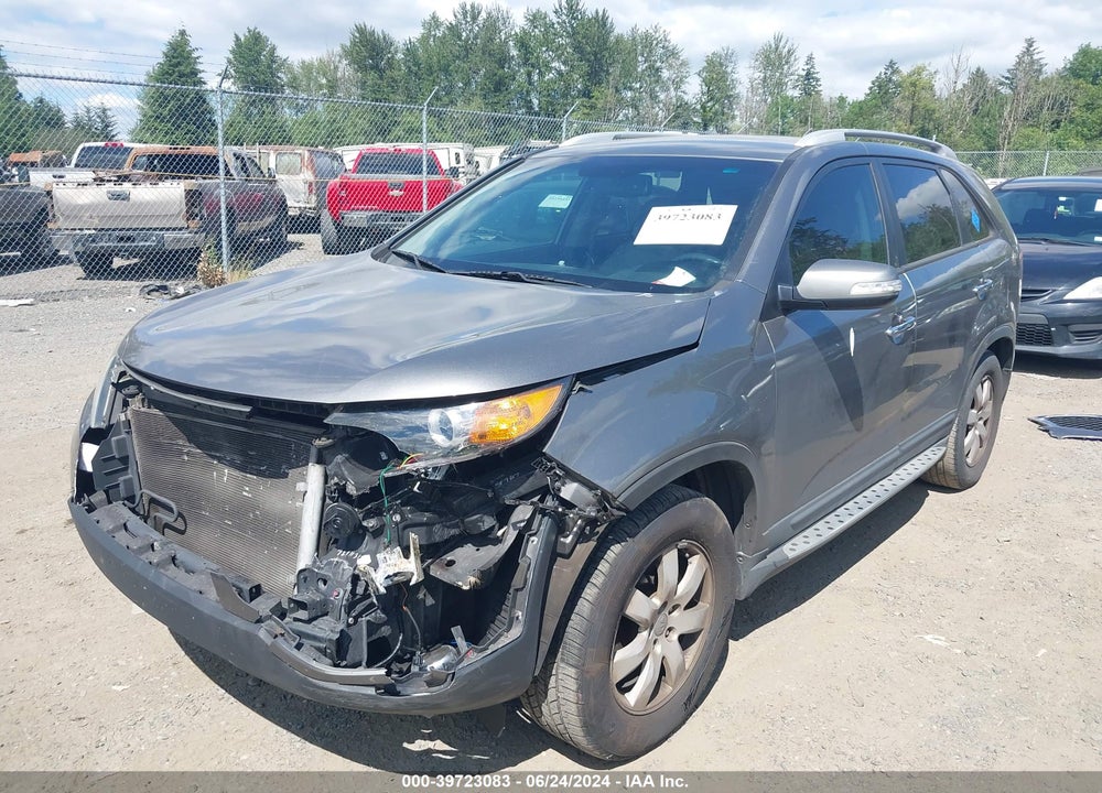 2012 KIA SORENTO LX VIN: 5XYKT4A64CG228821