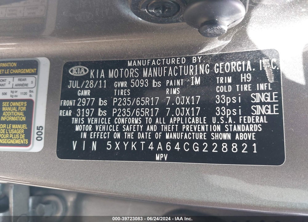 2012 KIA SORENTO LX VIN: 5XYKT4A64CG228821