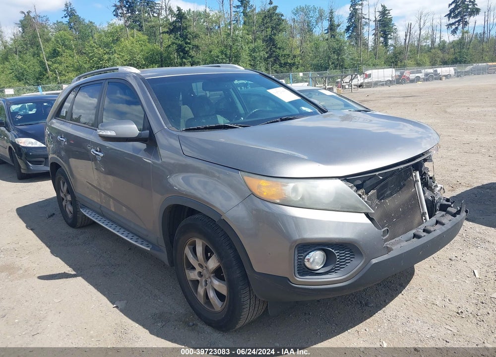 2012 KIA SORENTO LX VIN: 5XYKT4A64CG228821