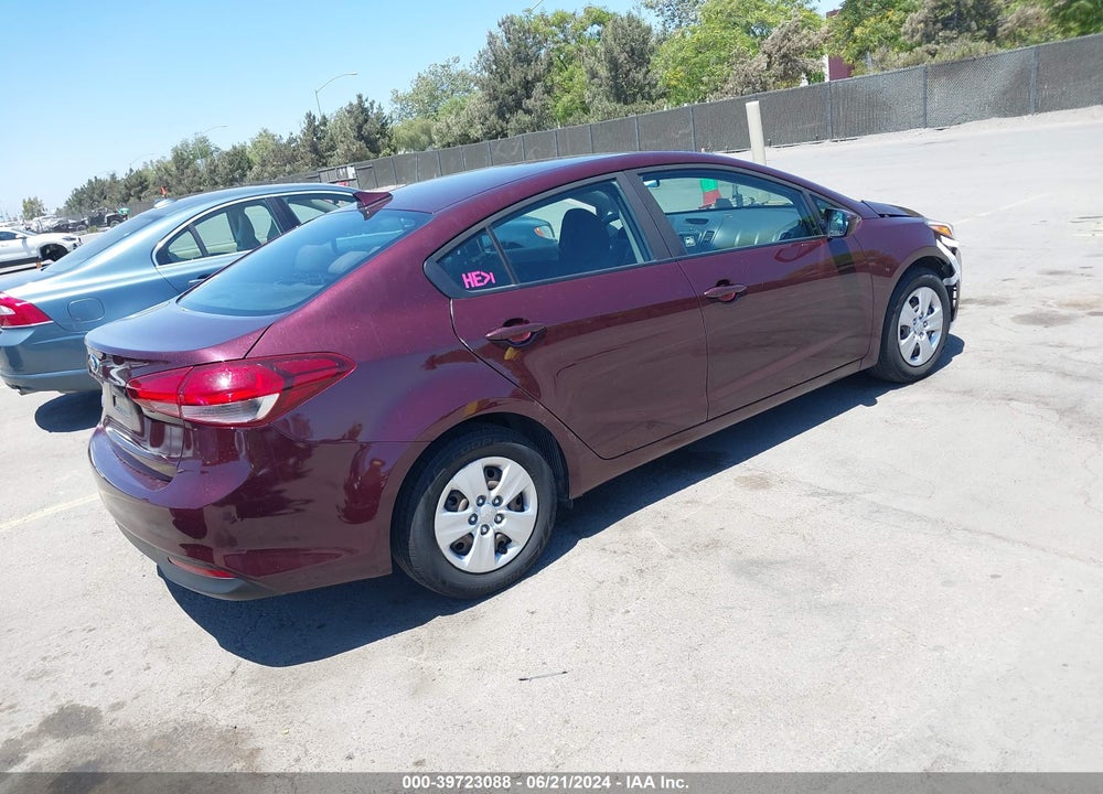 2018 KIA FORTE LX VIN: 3KPFL4A79JE204194
