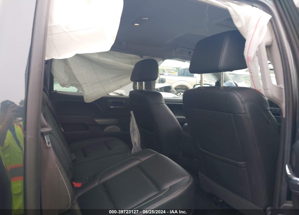 2017 CHEVROLET SILVERADO 1500 2LT VIN: 3GCUKREC2HG305087