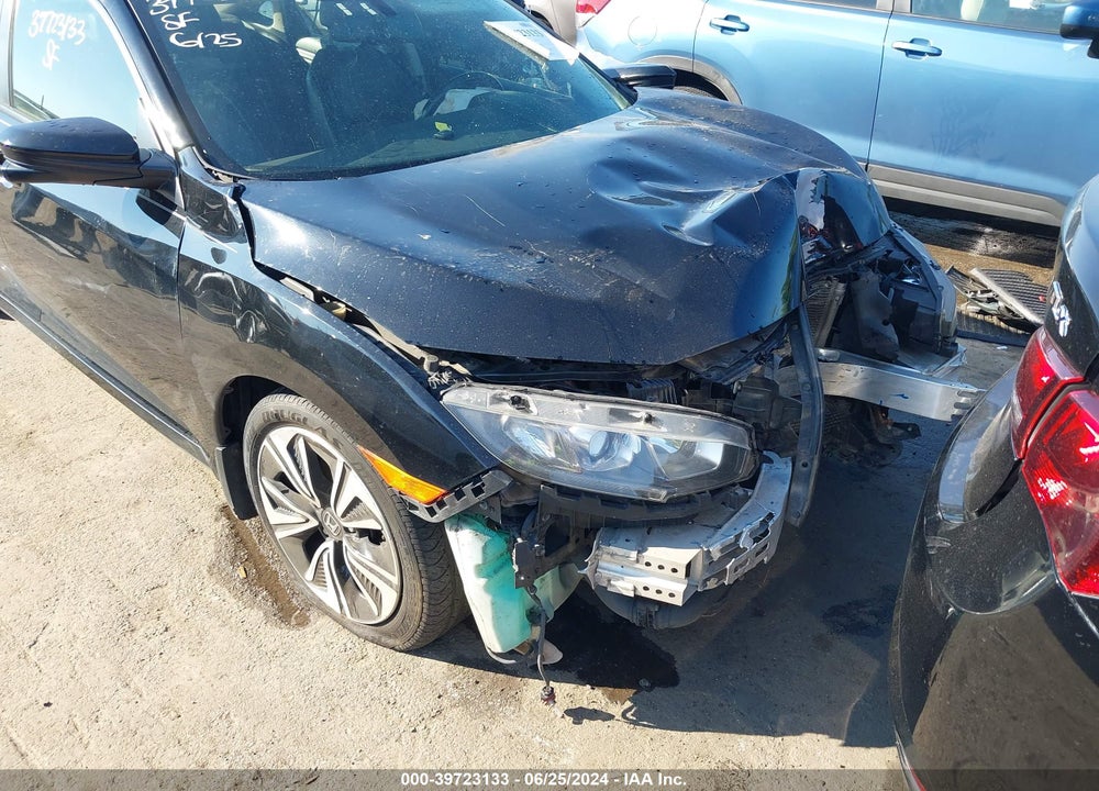 2018 HONDA CIVIC EX-L VIN: JHMFC1F74JX008427