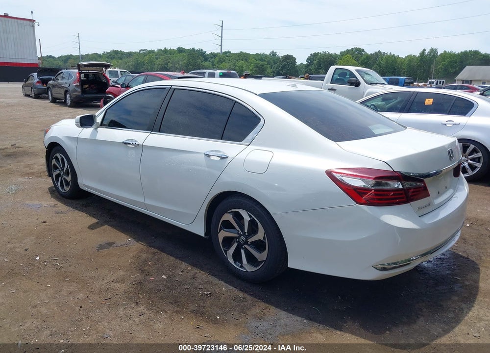 2017 HONDA ACCORD EX-L VIN: 1HGCR2F89HA097685