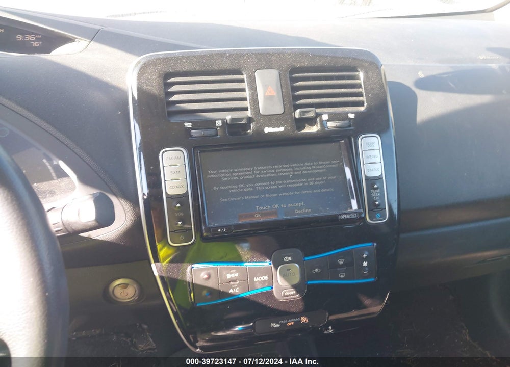 2016 NISSAN LEAF SV VIN: 1N4BZ0CP3GC304686