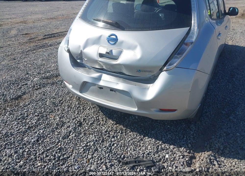 2016 NISSAN LEAF SV VIN: 1N4BZ0CP3GC304686