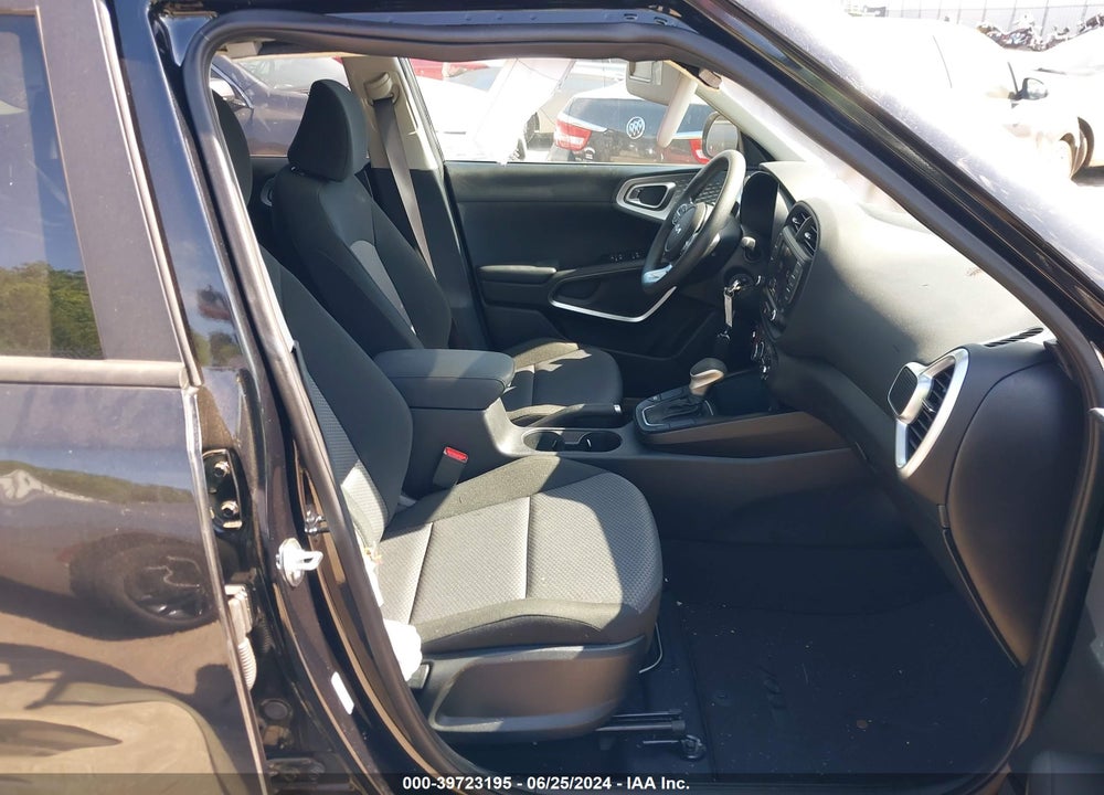 2024 KIA SOUL LX VIN: KNDJ23AU2R7227230