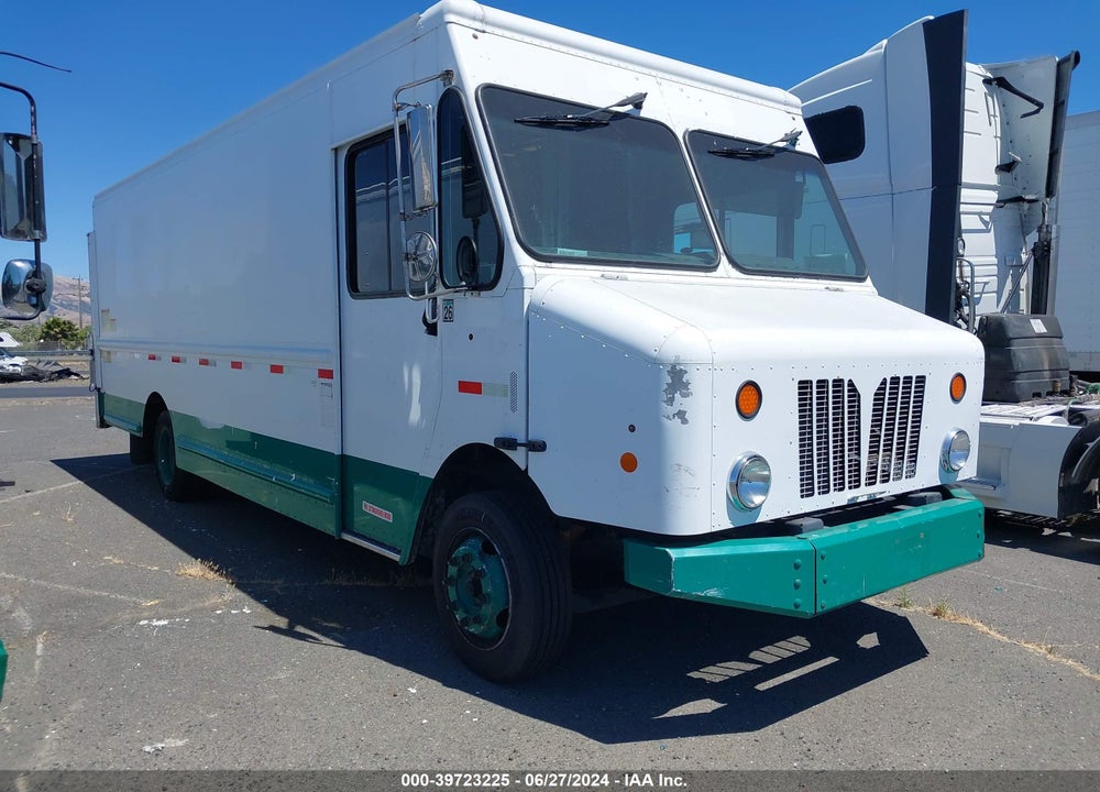 2012 WORKHORSE CUSTOM CHASSIS COMMERCIAL CHASSIS W62 VIN: 5B4LFG2E6C3448670