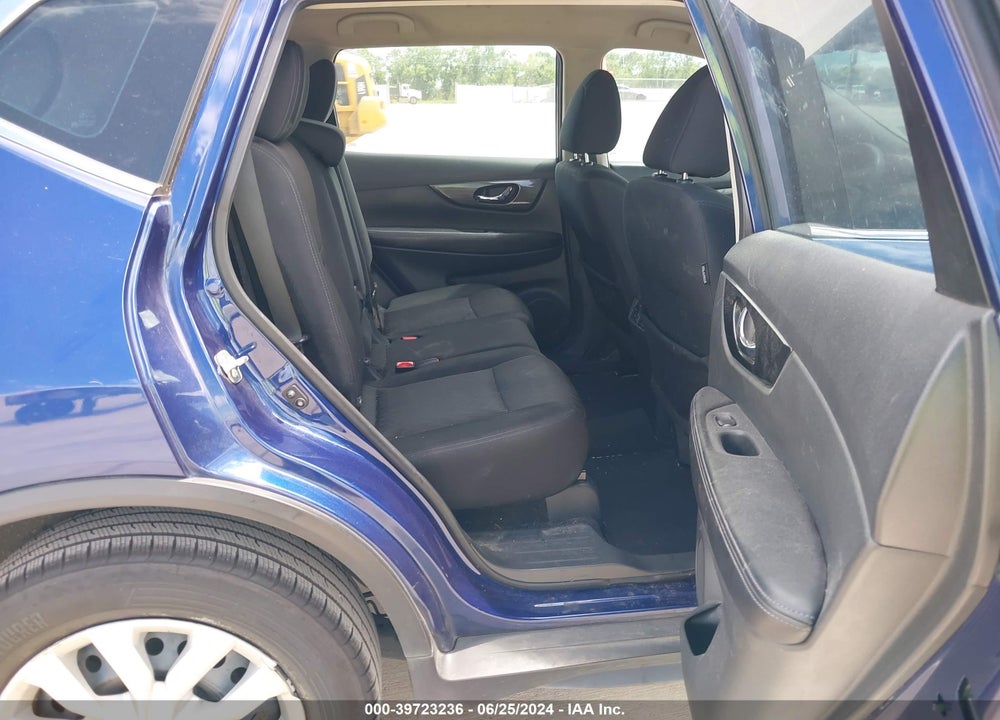 2017 NISSAN ROGUE S VIN: 5N1AT2MT4HC845838